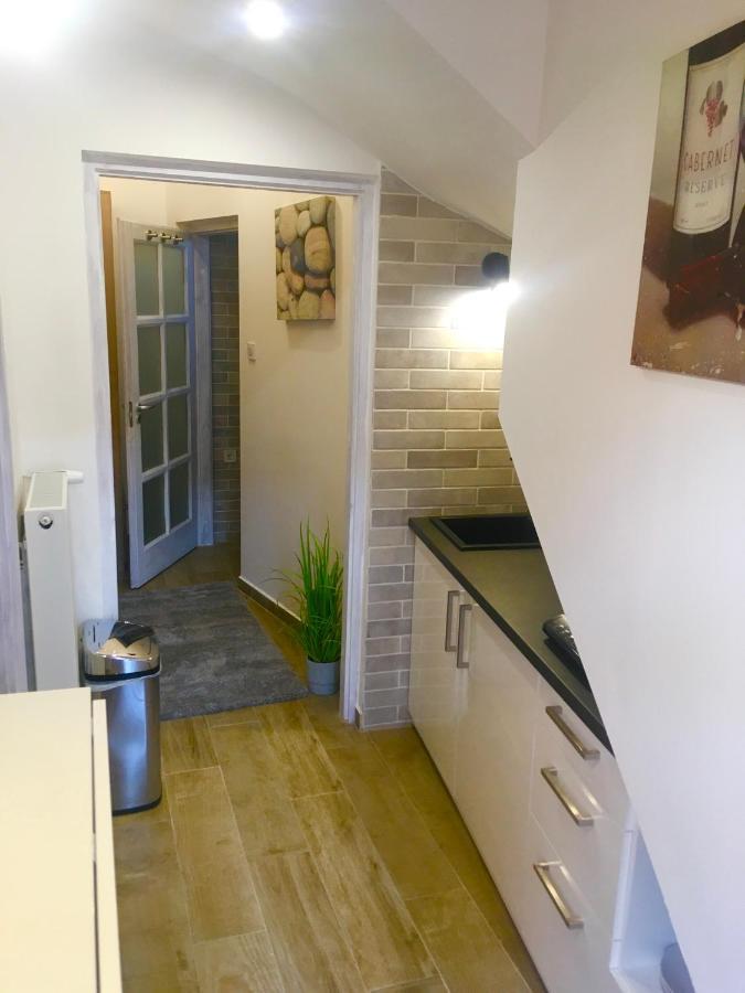 Boroka Apartman Belvaros Veszprem Exterior photo